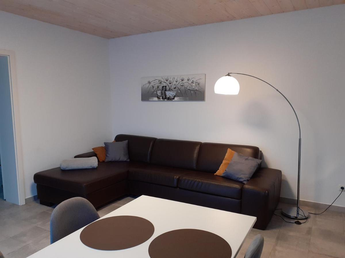 Erdgeschoss-Appartement Mit Seeblick Ahrensbok Luaran gambar