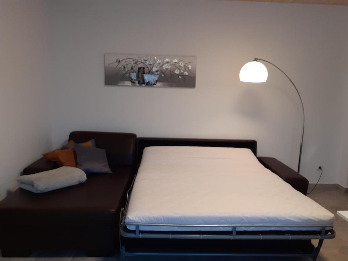 Erdgeschoss-Appartement Mit Seeblick Ahrensbok Luaran gambar